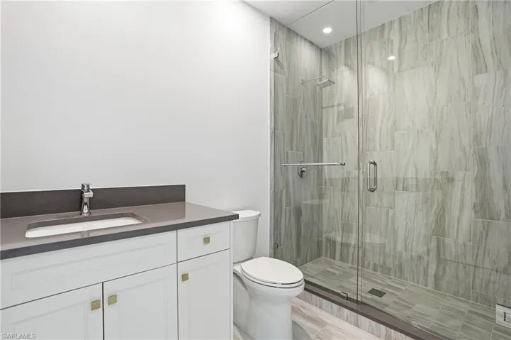4810 Pelican Colony 903, Bonita Springs, Florida 34134