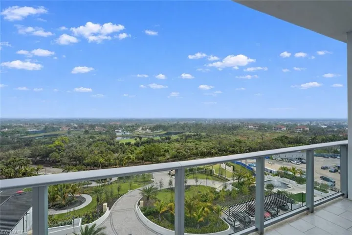4810 Pelican Colony 903, Bonita Springs, Florida 34134