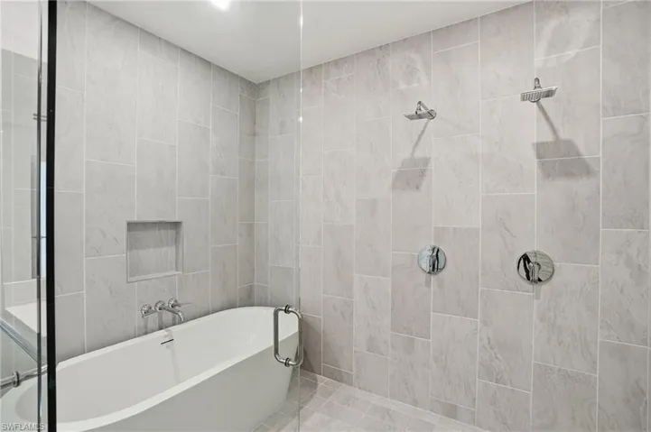 4810 Pelican Colony 903, Bonita Springs, Florida 34134