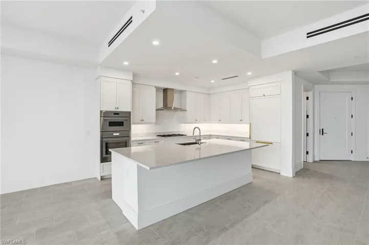 4810 Pelican Colony 903, Bonita Springs, Florida 34134