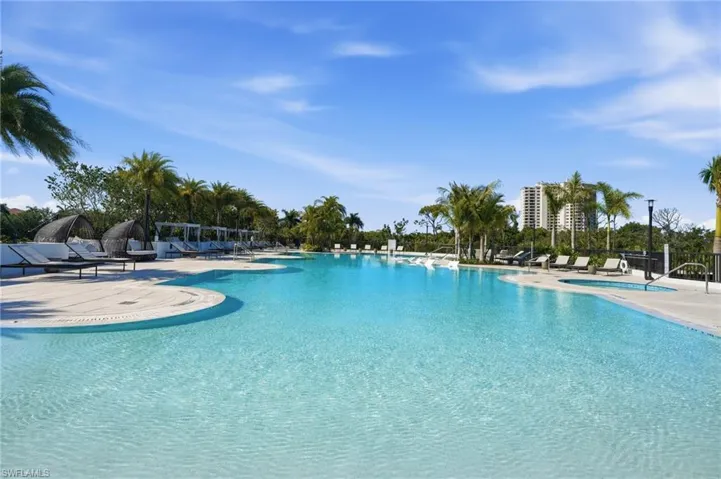 4810 Pelican Colony 903, Bonita Springs, Florida 34134