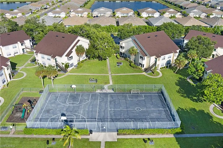 2008 Rookery Bay Dr # 1102, Naples, Florida 34114