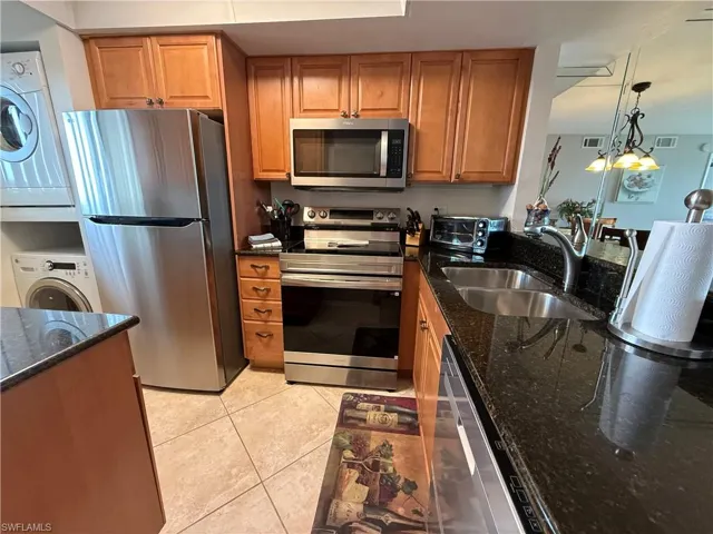New stainless appliances