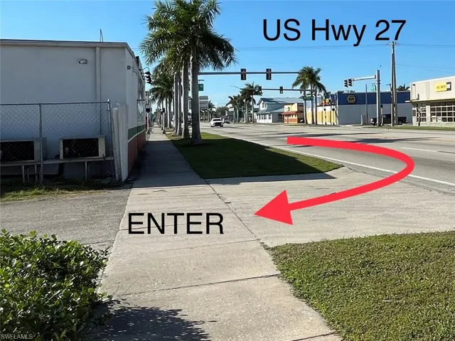 820 E Sugarland  HWY, Clewiston, FL 33440