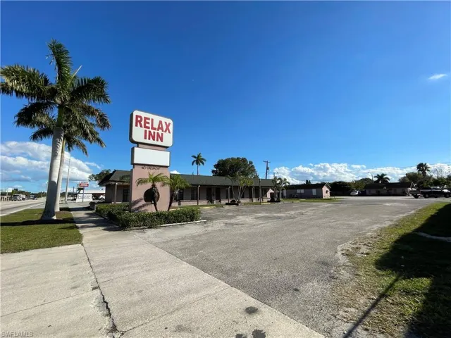 820 E Sugarland  HWY, Clewiston, FL 33440