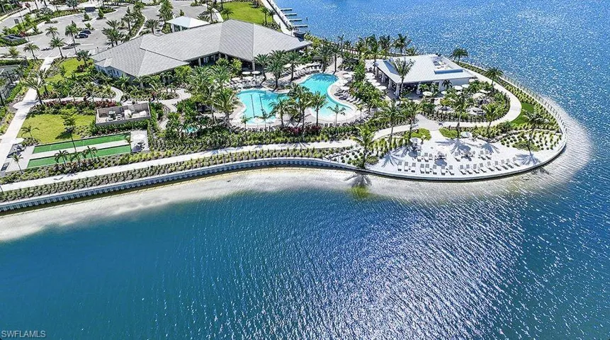 Esplanade Lake Club