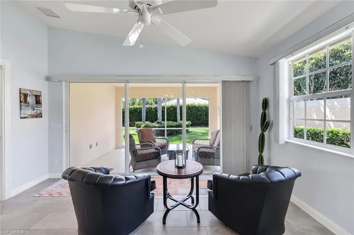 3343 Cayman Ln, Naples, Florida 34119