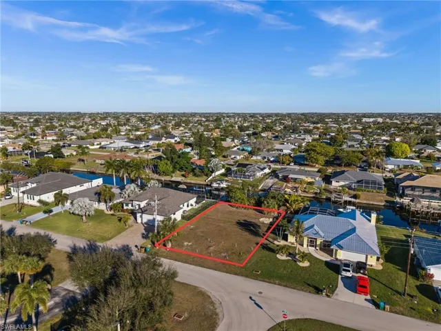 Build your dream home on Gulf access
