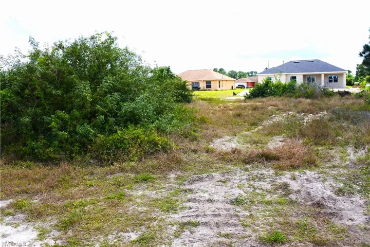 2803 13th ST SW, LEHIGH ACRES FL 33976