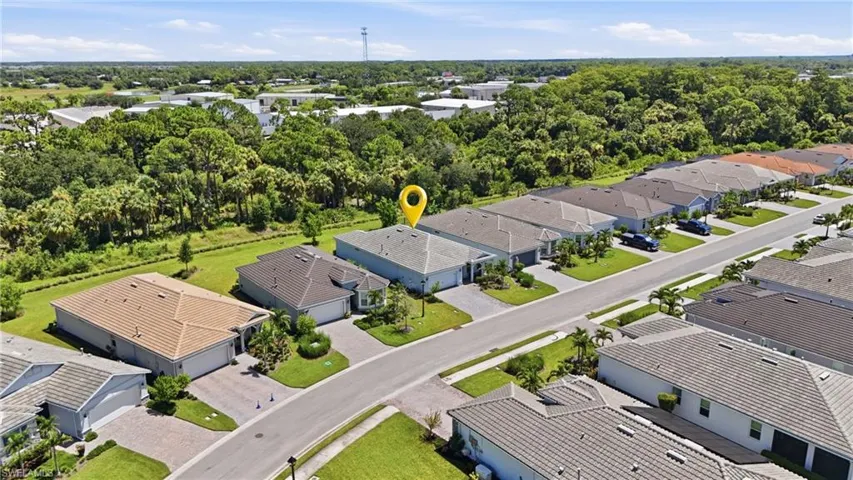 7517 Paradise Tree Dr, North Fort Myers, Florida 33917