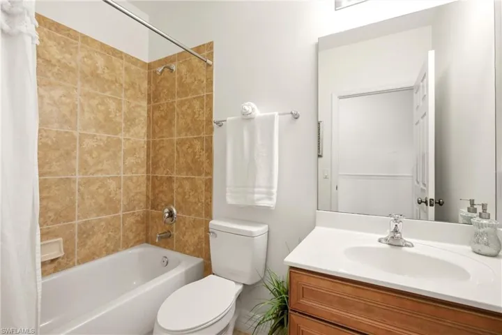16105 Via Solera Cir 101, Fort Myers, Florida 33908