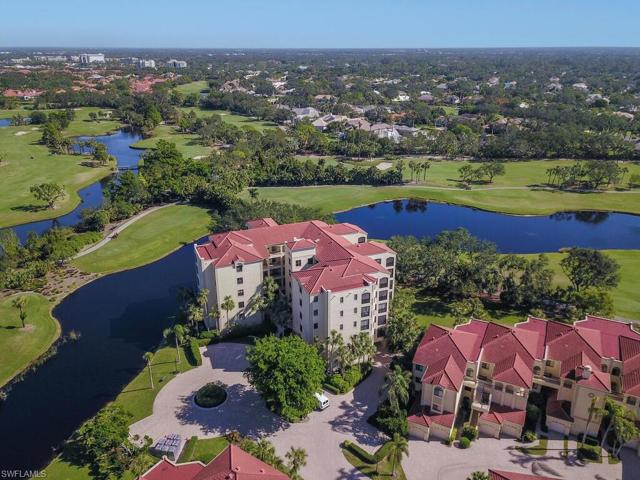 7040  Pelican Bay  BLVD, NAPLES, FL 34108
