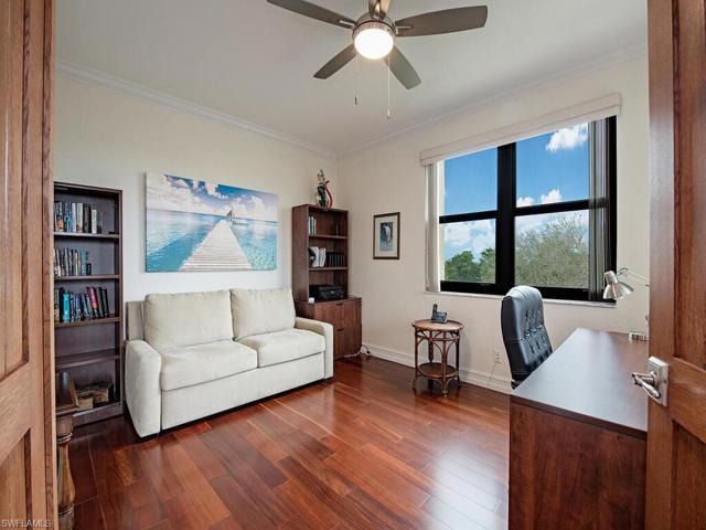 7040  Pelican Bay  BLVD, NAPLES, FL 34108