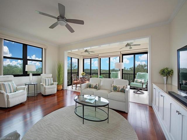 7040  Pelican Bay  BLVD, NAPLES, FL 34108