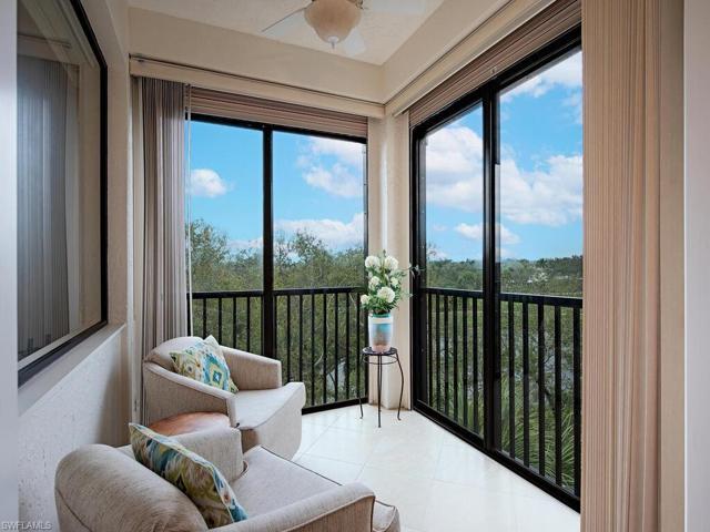 7040  Pelican Bay  BLVD, NAPLES, FL 34108