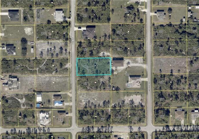1006  Pine  AVE, LEHIGH ACRES, FL 33972