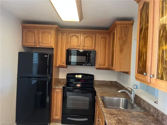 1580 Pine Valley Dr # 412, Fort Myers, Florida 33907