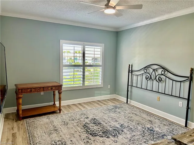 776  Willowbrook  DR, Naples, FL 34108