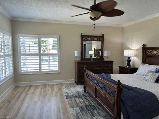 776  Willowbrook  DR, Naples, FL 34108