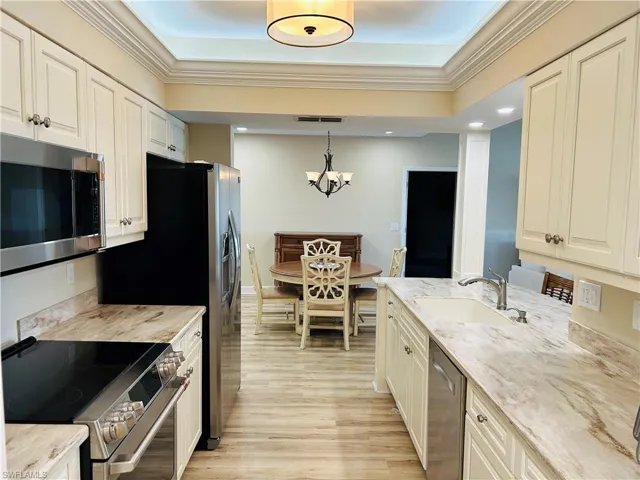 776 Willowbrook Dr 808, Naples, Florida 34108