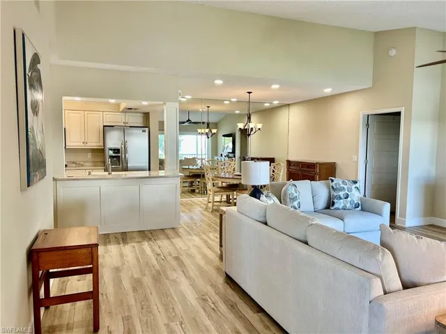 776  Willowbrook  DR, Naples, FL 34108