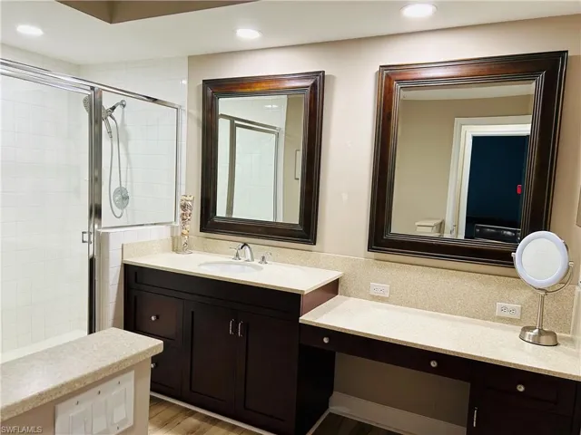 776  Willowbrook  DR, Naples, FL 34108
