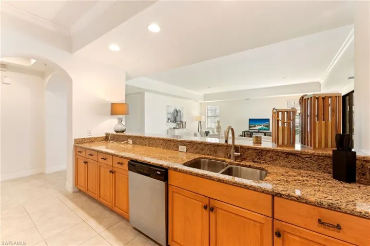 10723 Mirasol Dr 310, Miromar Lakes, Florida 33913