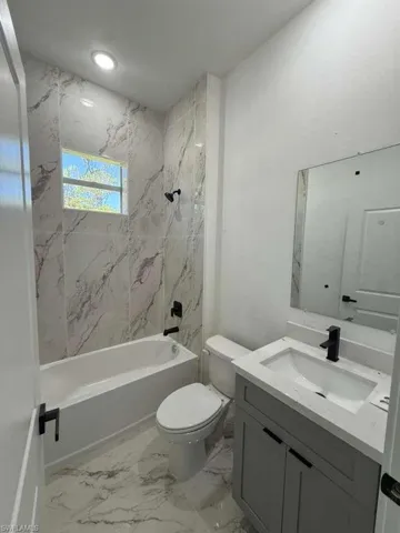908  Winters E ST, Lehigh Acres, FL 33974