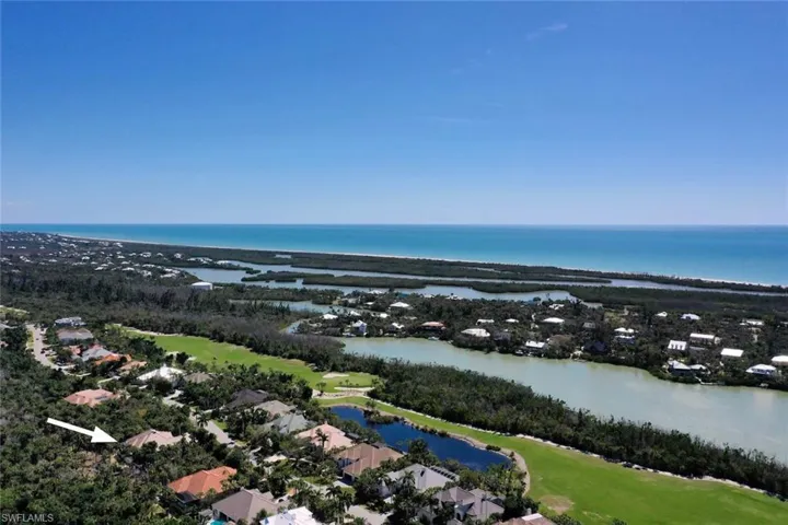Aerial - so close to the beaches