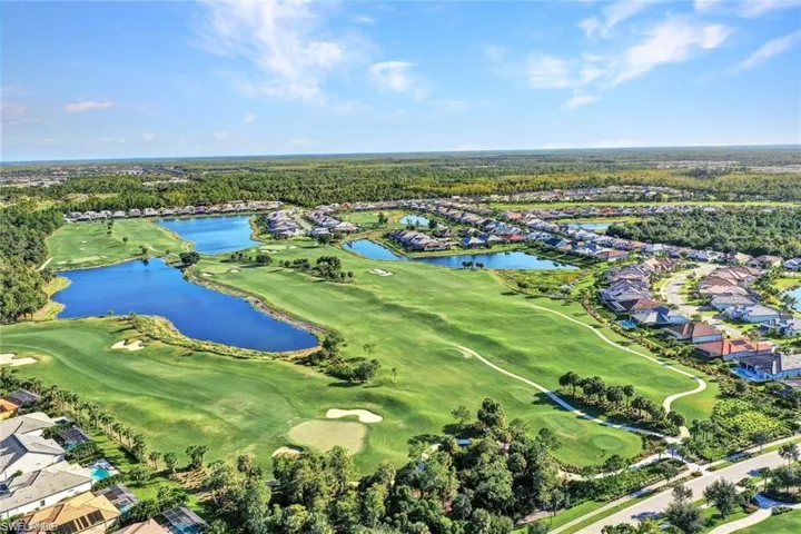 9417  Purple Martin  CT, Naples, FL 34120