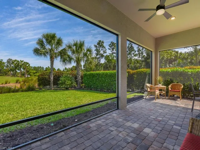 9417  Purple Martin  CT, Naples, FL 34120