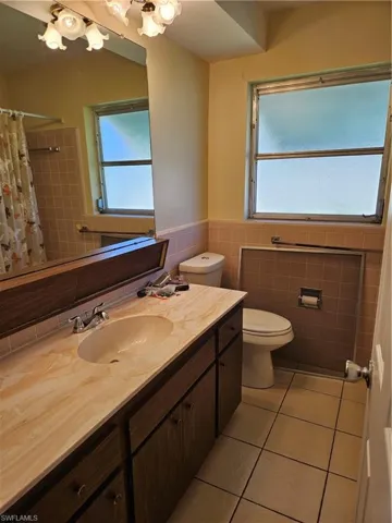 4105  Country Club  BLVD, Cape Coral, FL 33904