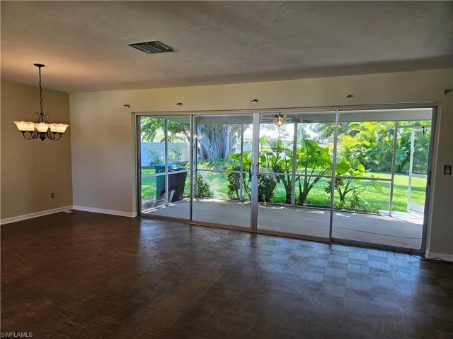 4105  Country Club  BLVD, Cape Coral, FL 33904
