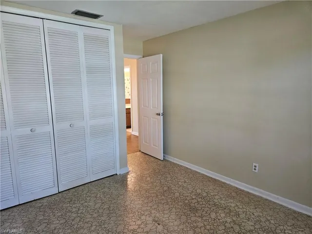 4105  Country Club  BLVD, Cape Coral, FL 33904