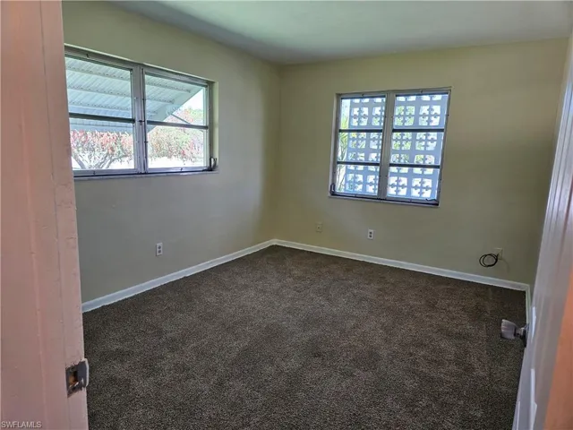 4105  Country Club  BLVD, Cape Coral, FL 33904