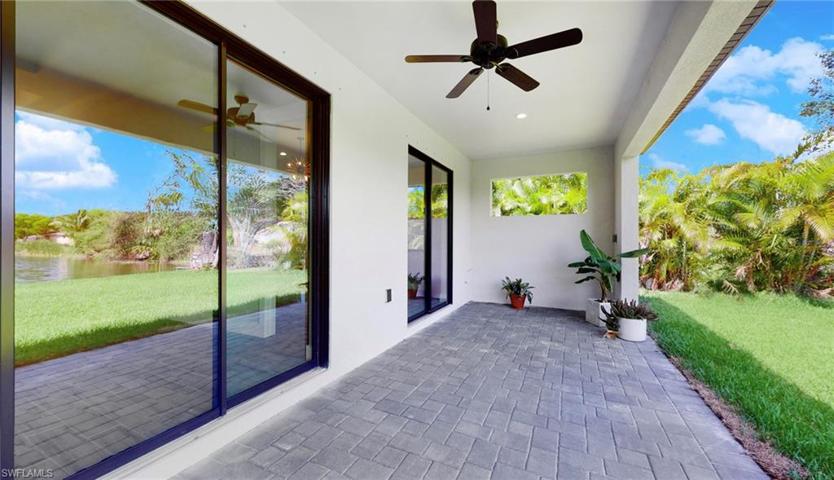 2035 Churchill AVE, LEHIGH ACRES FL 33971