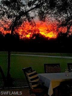 Sunsets views on lanai