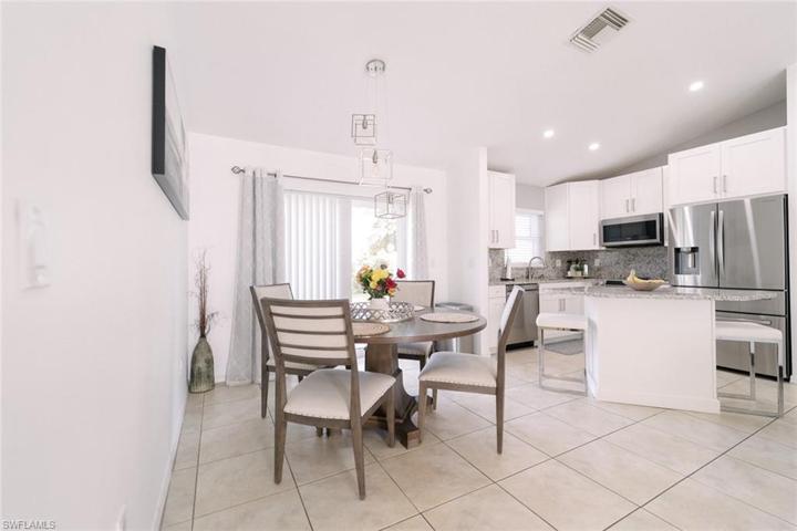 1149 SW 41st TER, CAPE CORAL FL 33914