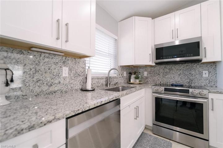 1149 SW 41st TER, CAPE CORAL FL 33914