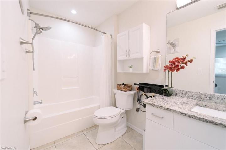 1149 SW 41st TER, CAPE CORAL FL 33914