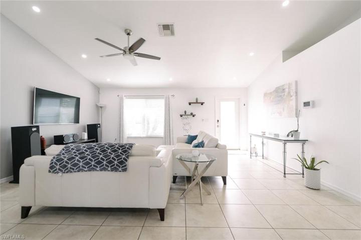 1149 SW 41st TER, CAPE CORAL FL 33914