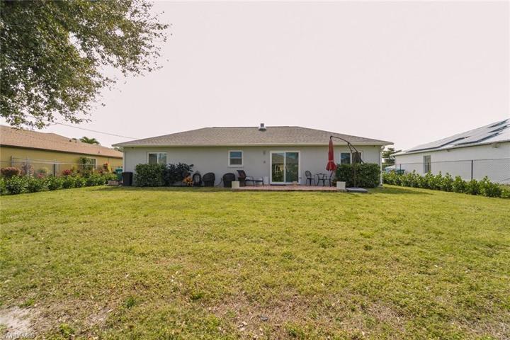 1149 SW 41st TER, CAPE CORAL FL 33914