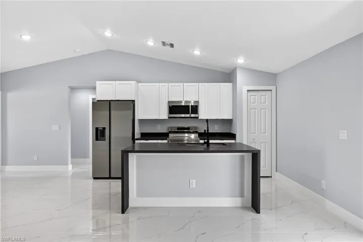 818  Portland E ST, Lehigh Acres, FL 33974