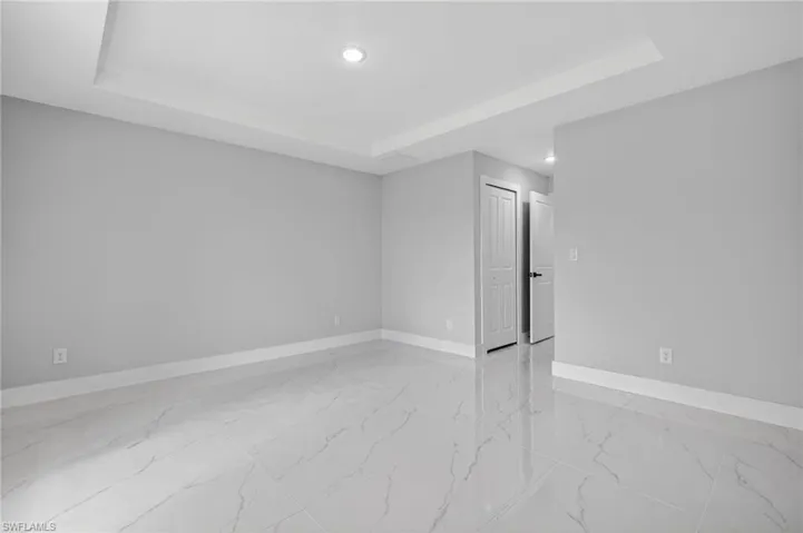 818  Portland E ST, Lehigh Acres, FL 33974