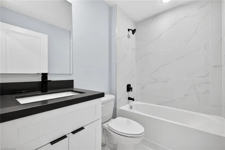 818  Portland E ST, Lehigh Acres, FL 33974