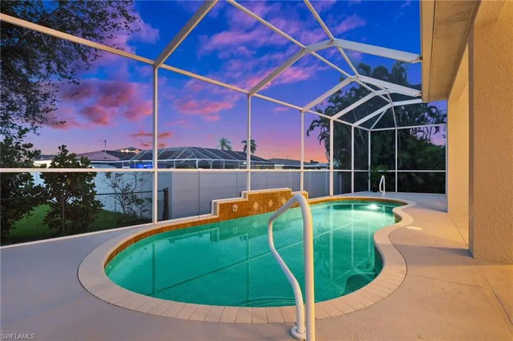 643  Coral  DR, Cape Coral, FL 33904