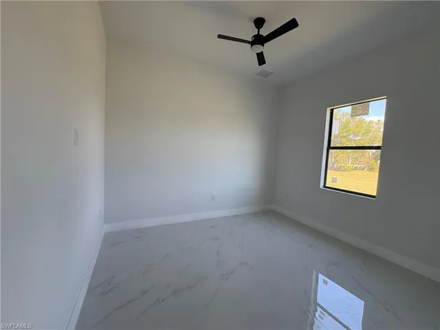 6186 Everglades Blvd N, Naples, Florida 34120