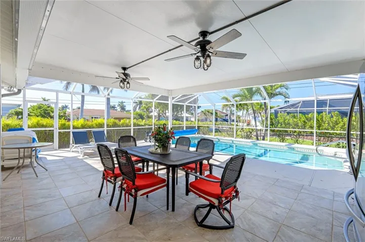View of extended shading area to provide additional dining space