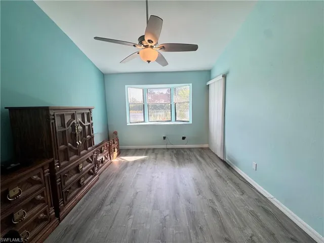 Unfurnished Primary bedroom