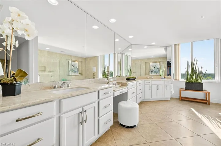Spa-like Primary Bath